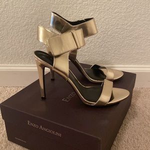 Gold Steve Madden Heels